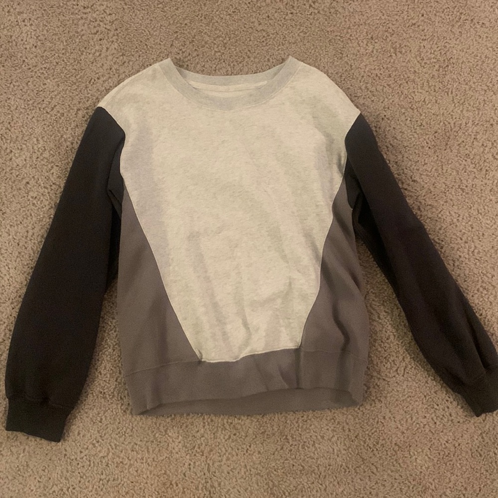 Gray color block crew neck from Abercrombie
